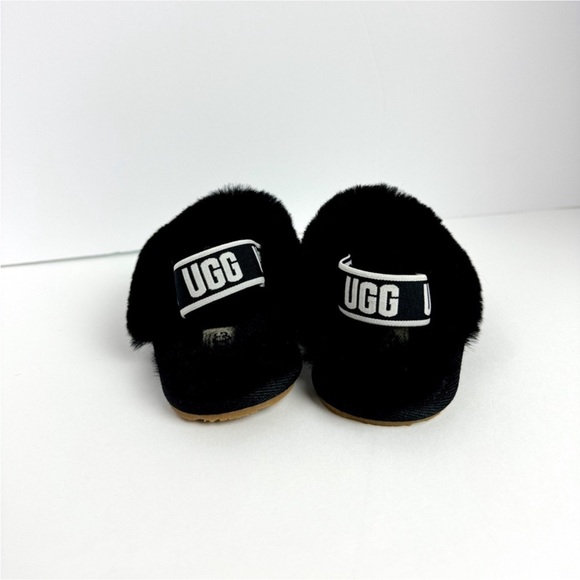 Toddler Ugg Slippers - Picture 5 of 8